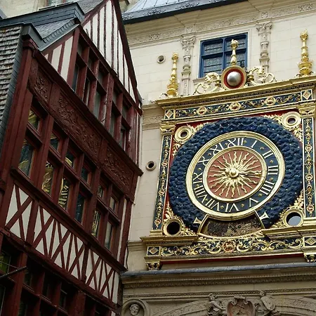 Gros Horloge شقة